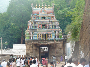 Information on sri Ahobila nava narasimha kshetram nava narasimha temple in ahobila in india